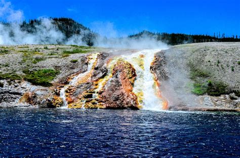 caravan yellowstone|Yellowstone National Park: Chaos Caravan at The。